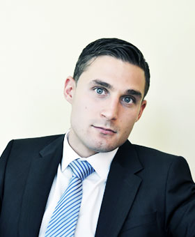 Nicolas Simons